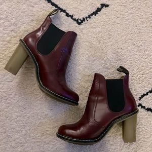 Dr Martens Eloise Boots Burgundy